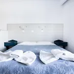 Akti