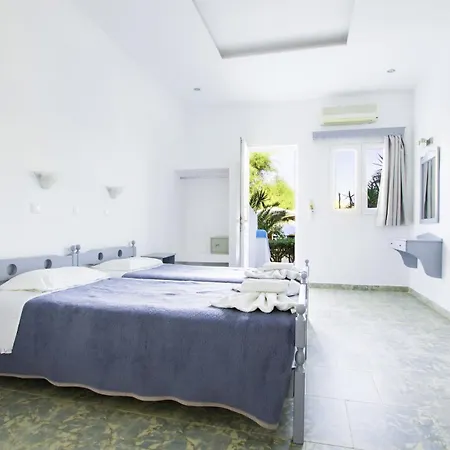 Apartamento Akti Kárpatos